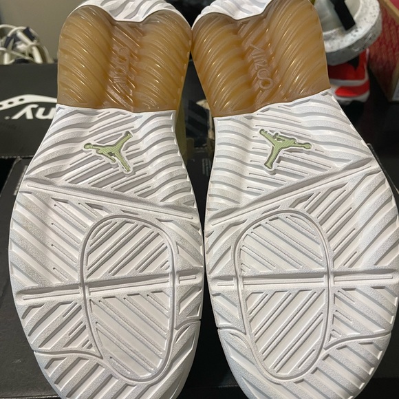 Air Jordan MA2 'Honeydew' CV8122-300 Men Basketball Shoes Sz 8 Like New no box - Picture 3 of 9